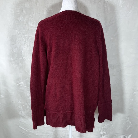 ✅Red Wool Sweater - Picture 4 of 6